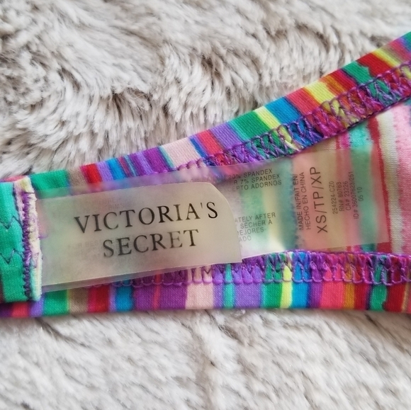 Victoria's Secret Rainbow Stripe Bikini Bandeau Top Twist Accent Size XS - Picture 7 of 8